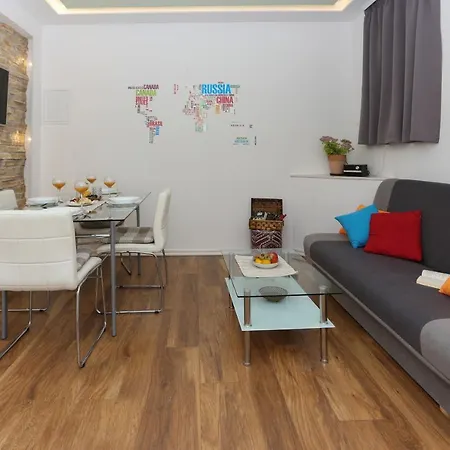 Апартаменты Seaside With A Swimming Pool Mavarstica, Ciovo - 16730 Трогир