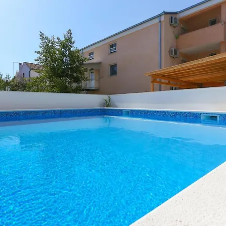 Seaside With A Swimming Pool Mavarstica, Ciovo - 16730 Апартаменты